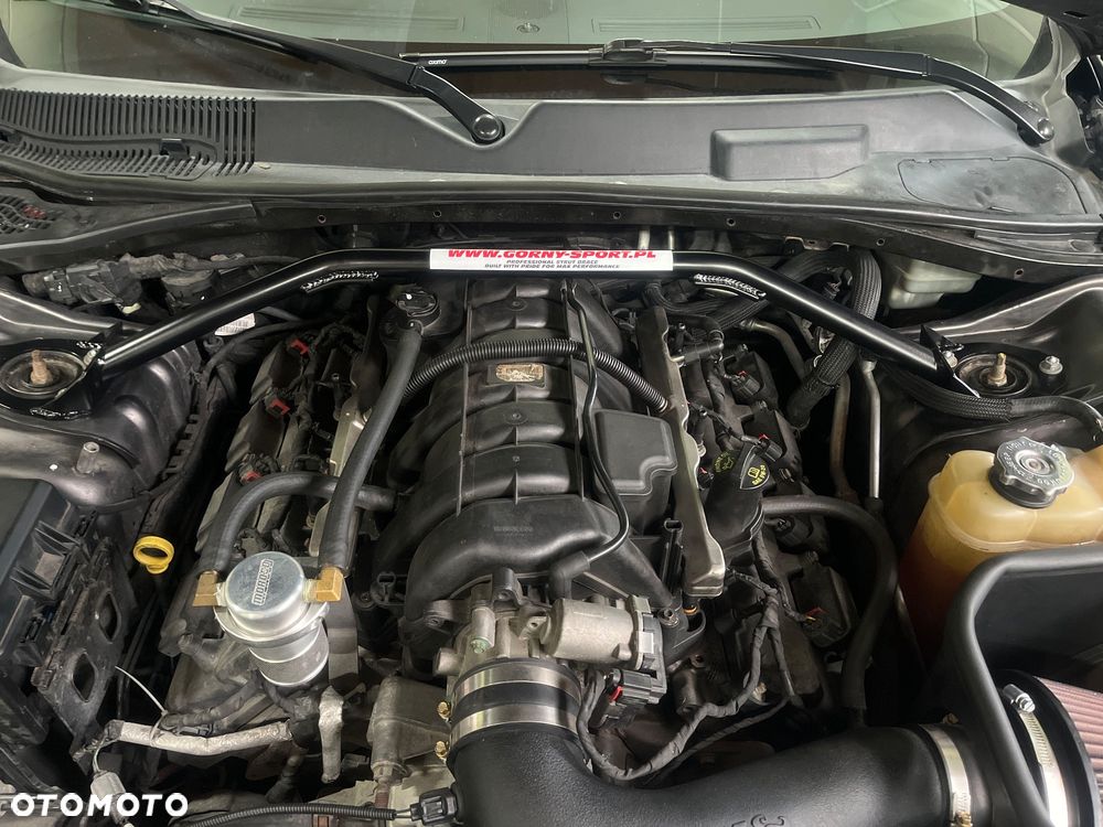 Dodge Challenger - 15