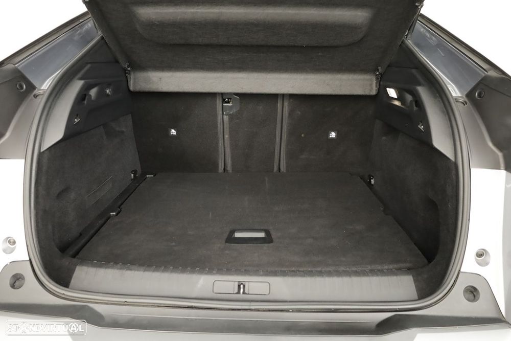 Peugeot 3008 1.2 Hybrid Allure e-DCS6 - 24