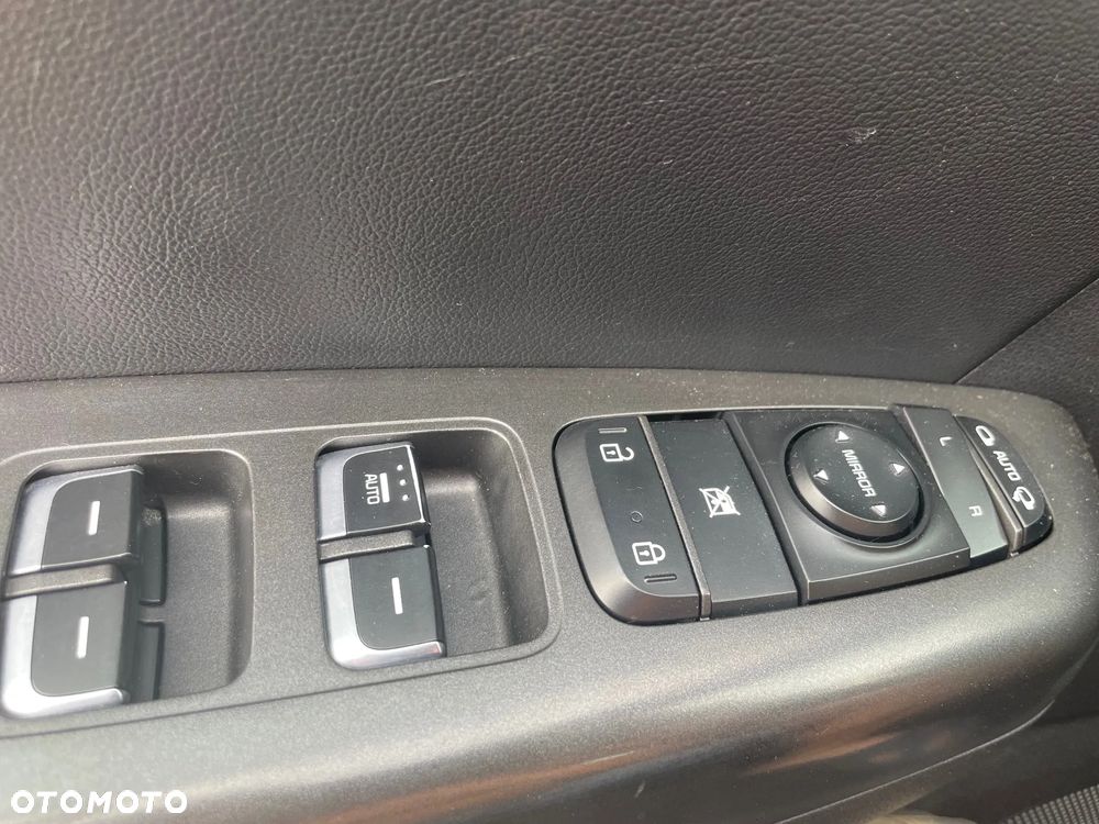 Kia Sportage 2.0 CRDI XL 4WD - 14