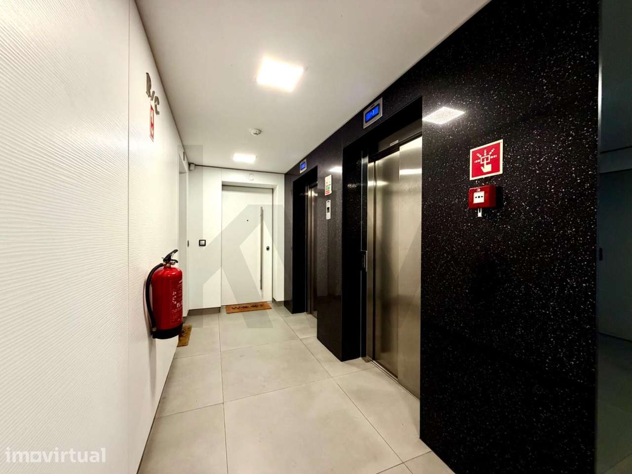 EXCLUSIVO T3 PREMIUM | TOTAL 216 m2 | BOX 35 m2 | VISTA PANORÂMICA | Q - Grande imagem: 4/43