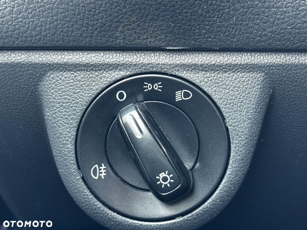 Volkswagen up! 1.0 move CityLine - 12