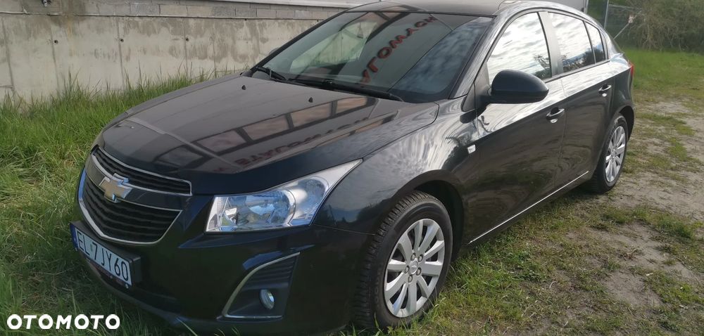 Chevrolet Cruze 1.8 Base - 11