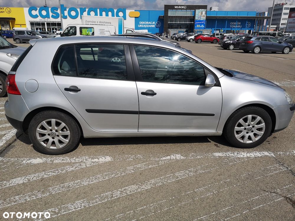 Volkswagen Golf 1.4 FSI Trendline - 4