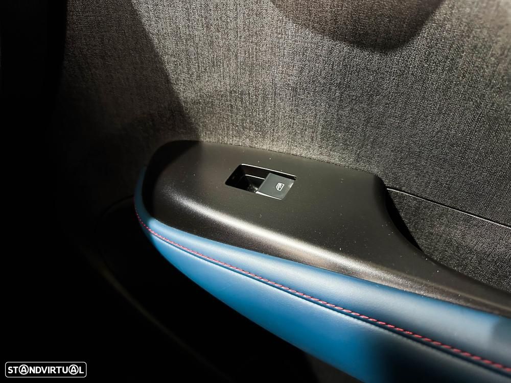 BYD Dolphin 60.4 kWh Design - 32