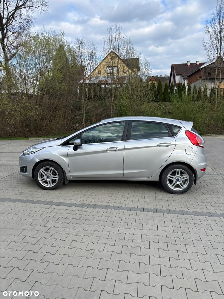 Ford Fiesta 1.6 Ti-VCT Titanium - 6