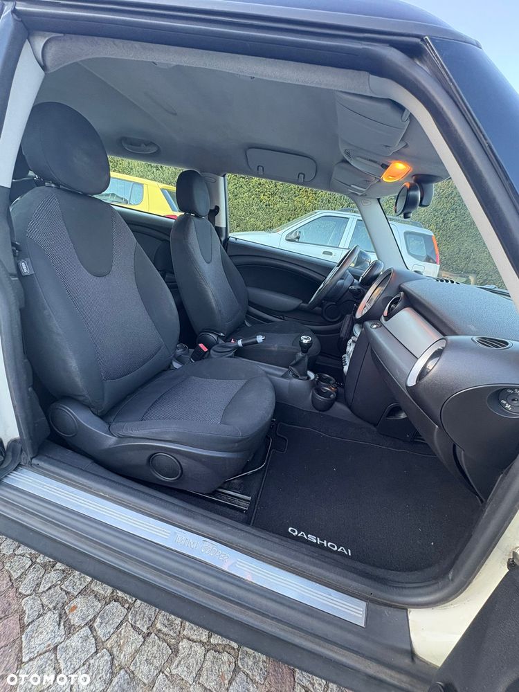 MINI Cooper D 50 Camden - 16