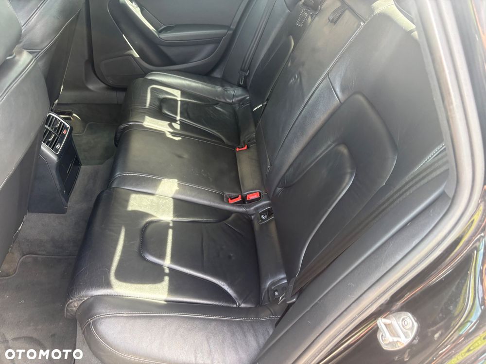 Audi A4 Limousine 2.0 TDI DPF clean diesel multitronic S line Sportpaket - 33
