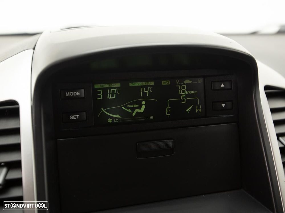 Chevrolet Captiva - 18