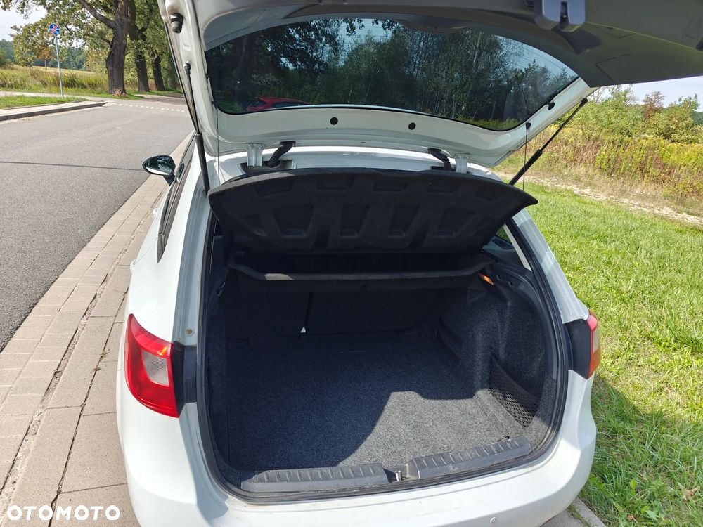 Seat Ibiza ST 1.4 16V Style - 8