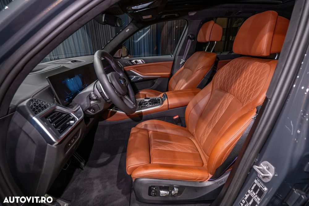BMW X5 M M60i xDrive AT MHEV - 33