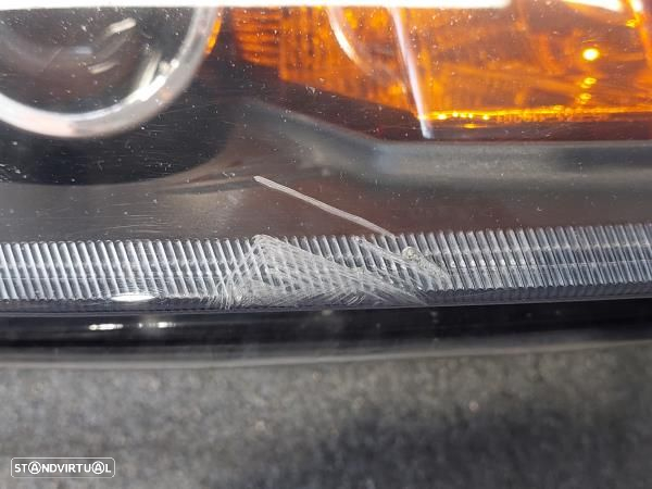 Otica / Farol Dto Fiat Punto (188_) - 4