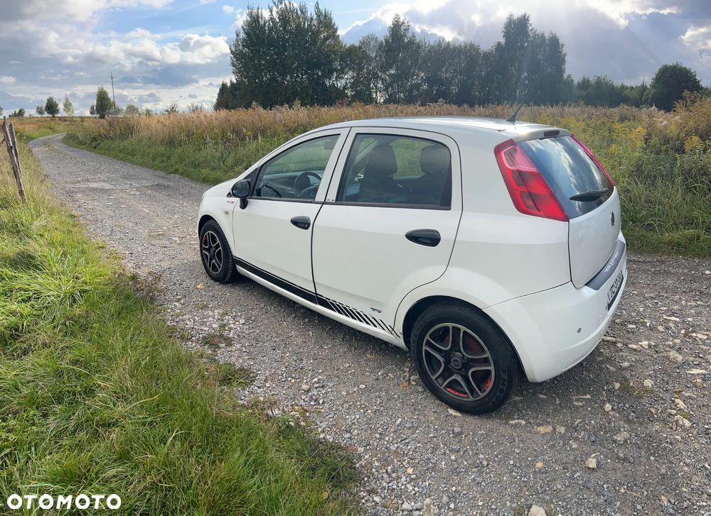 Fiat Grande Punto 1.3 Multijet 16V Active - 4