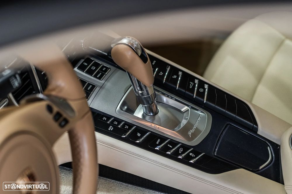 Porsche Panamera 3.0 V6 - 14