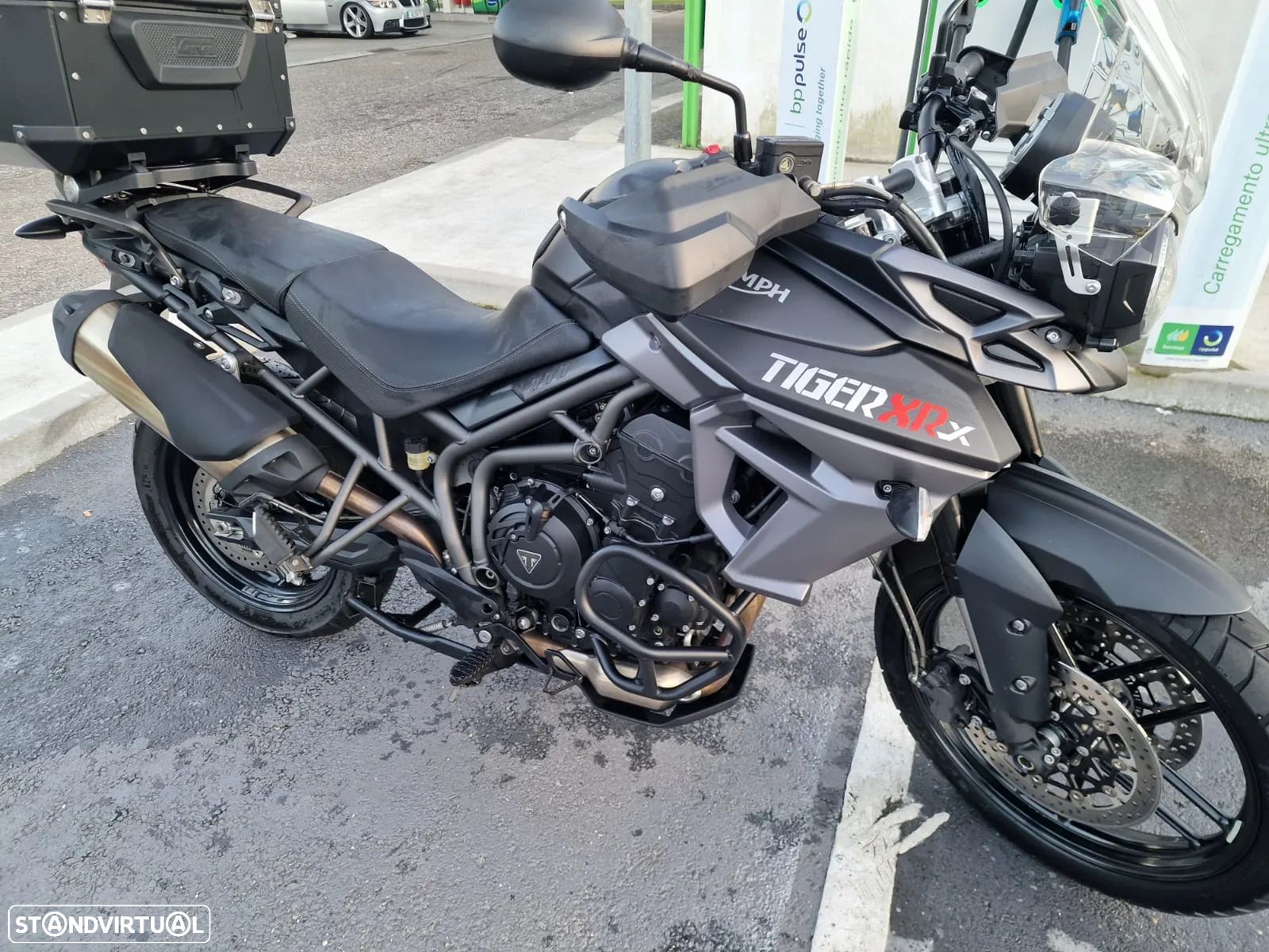 Triumph Tiger 800 XRX - 1