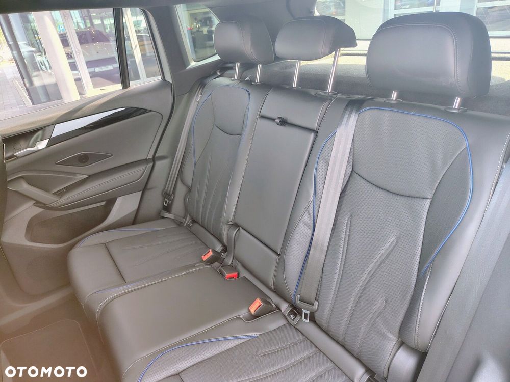 Volkswagen Tiguan - 30