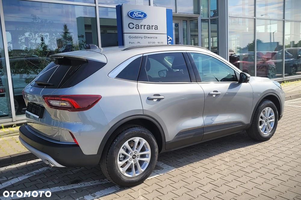 Ford Kuga 2.5 FHEV FWD Titanium - 6