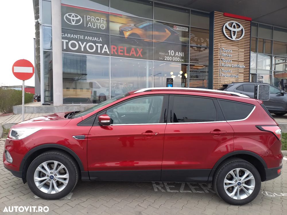 Ford Kuga 2.0 TDCi 4WD Powershift Titanium - 3