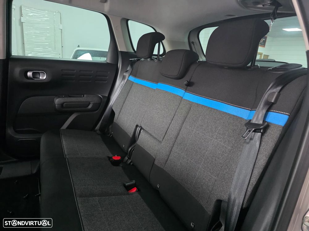 Citroën C3 Aircross 1.2 PureTech Shine - 3
