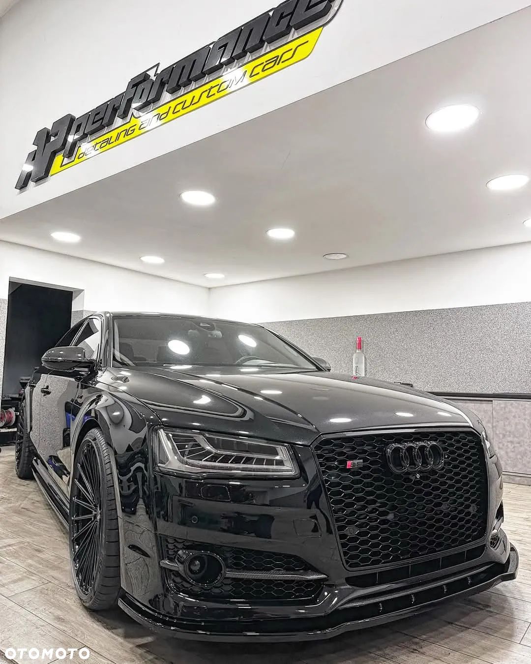 Audi S8 Plus 4.0 TFSI Quattro - 1