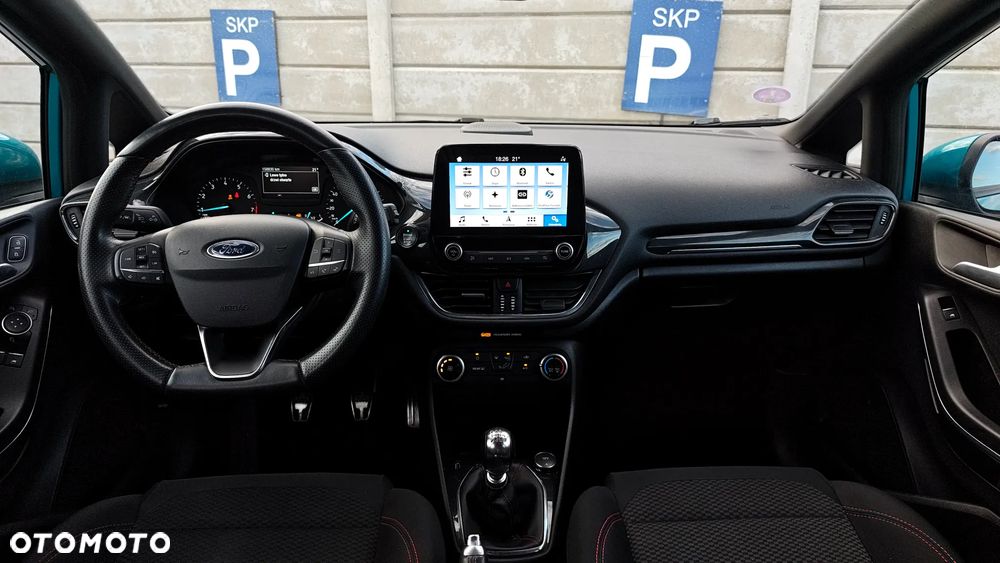 Ford Fiesta - 9