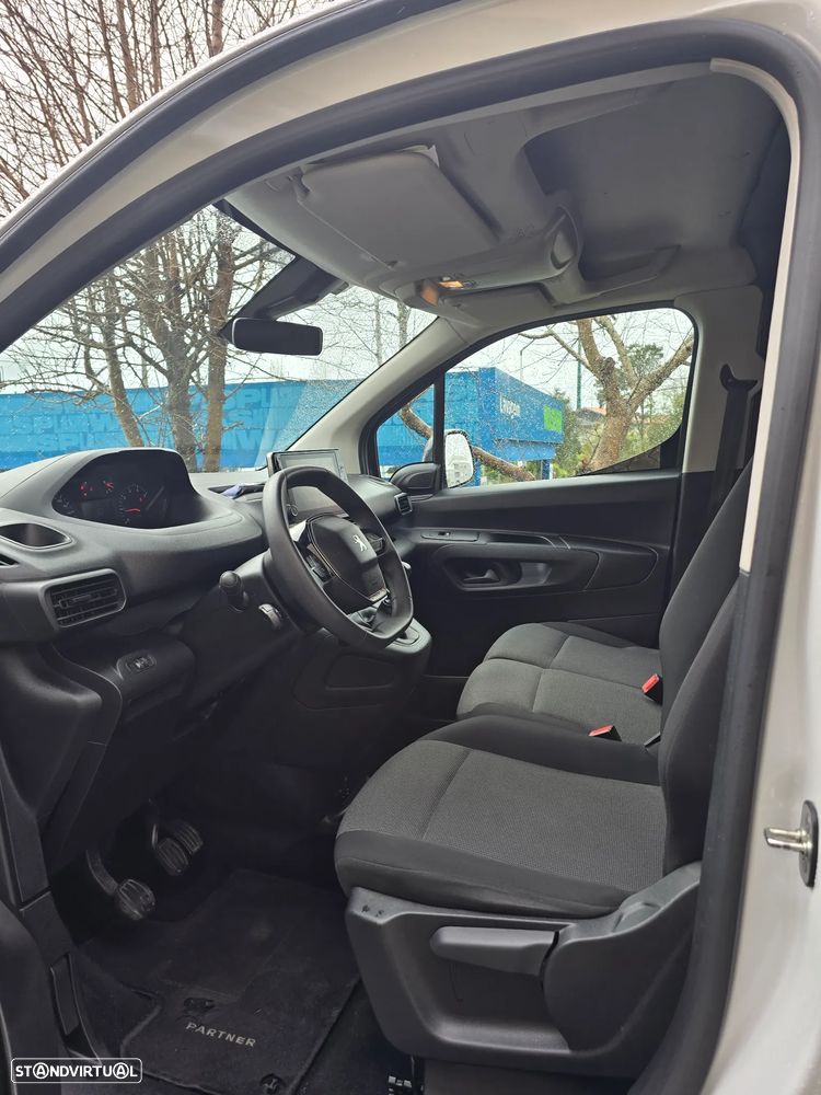 Peugeot Partner 1.5 - 9