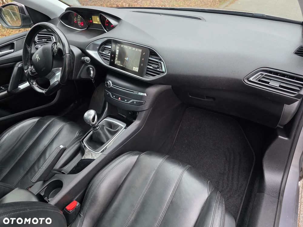 Peugeot 308 1.6 BlueHDi Business Line S&S - 25