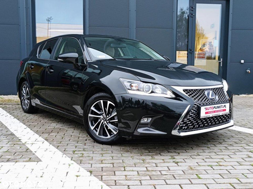 Lexus CT - 6