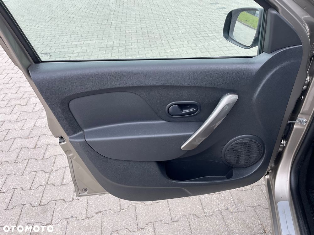 Dacia Logan 1.2 16V Ambiance - 14