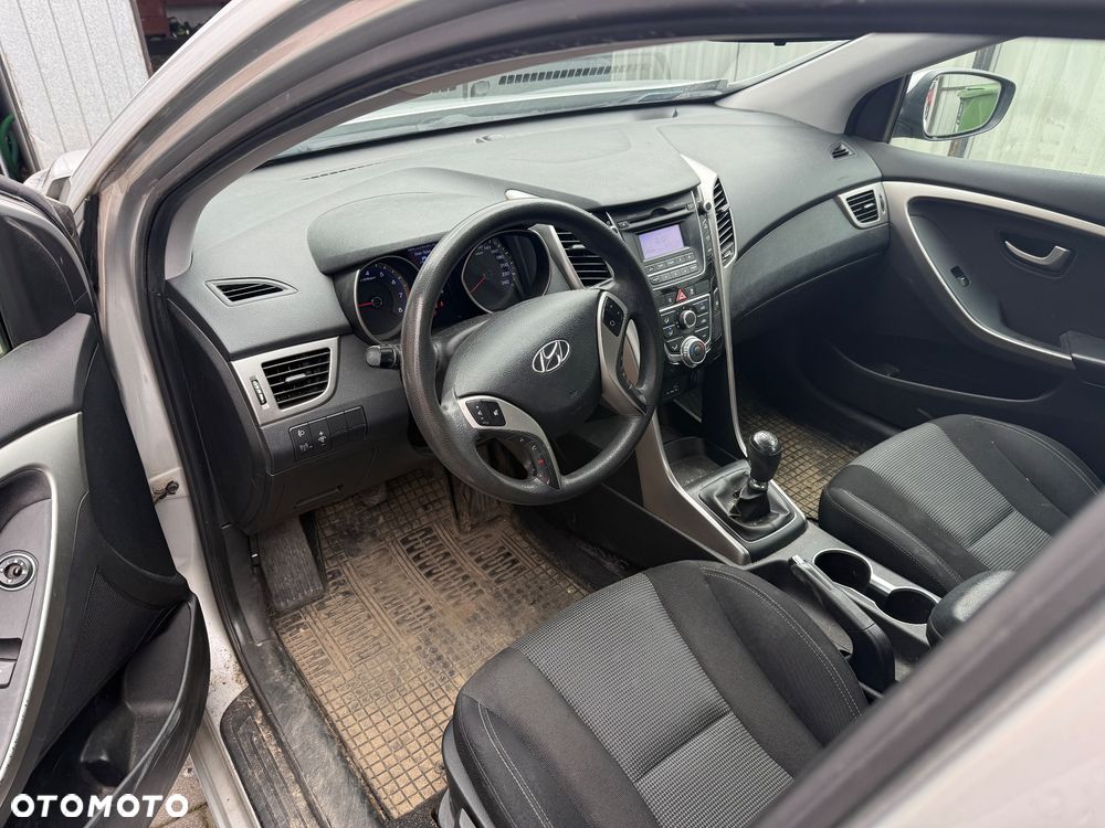 Hyundai i30 1.4 Comfort - 4