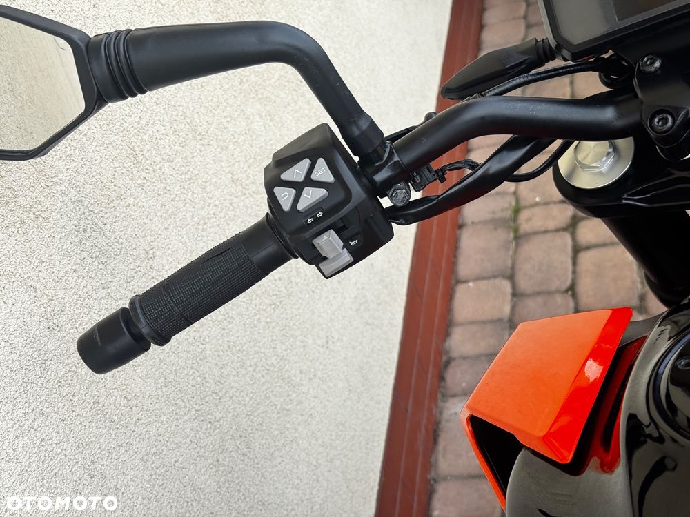 KTM Duke 390 - 14