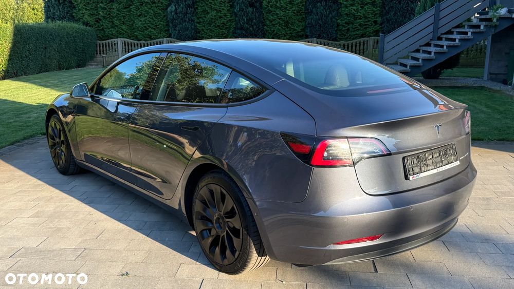 Tesla Model 3 Langstreckenbatterie Allradantrieb Dual Motor - 5