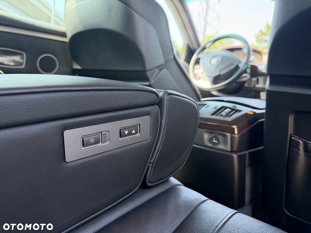 BMW Seria 7 730d - 14