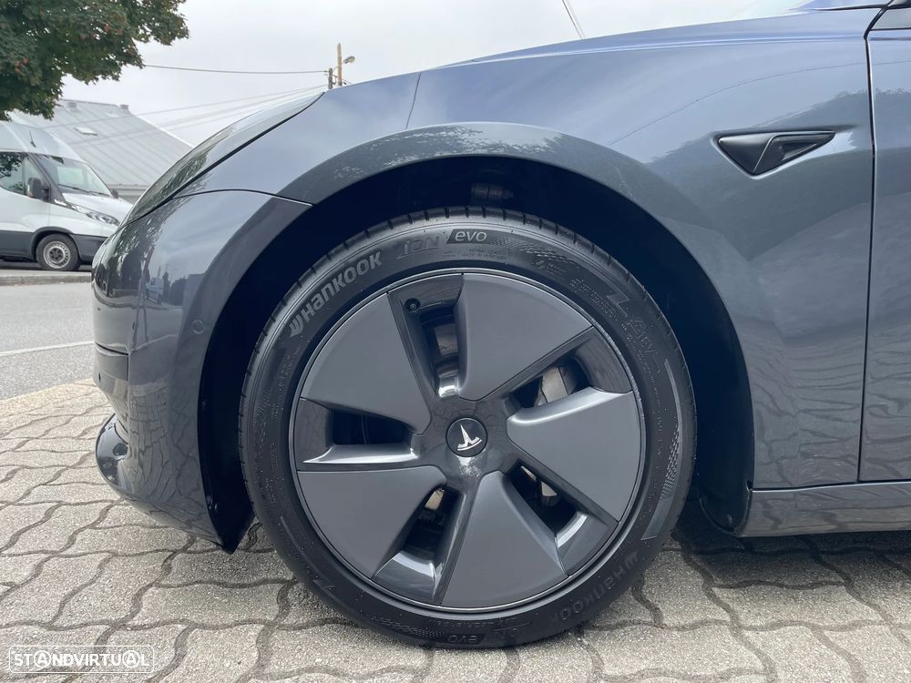 Tesla Model 3 Standard Range Plus RWD - 11