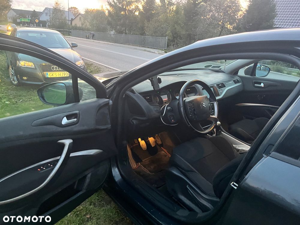 Citroën C5 1.6 HDi Attraction - 8