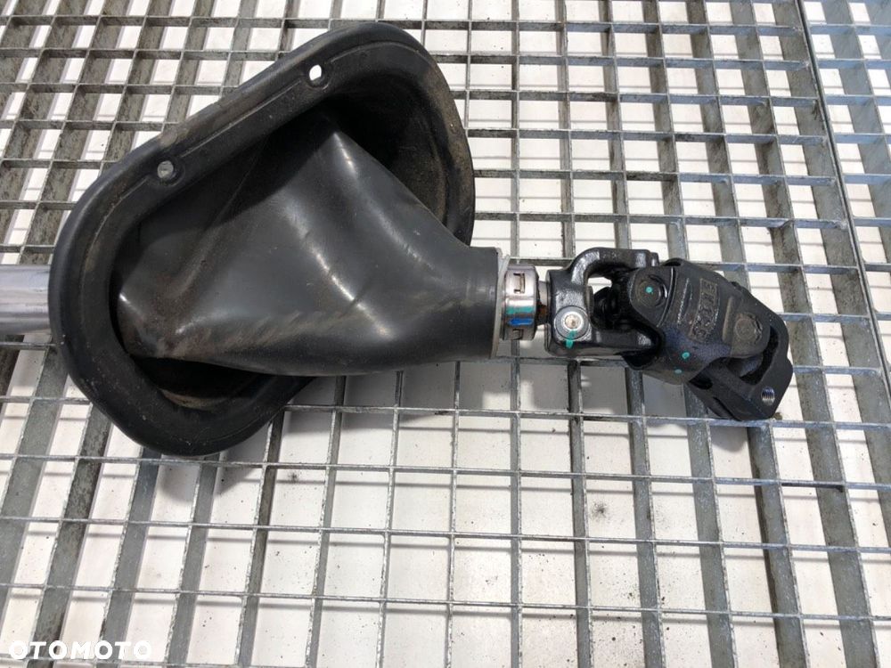 DRĄŻEK KOLUMNY KIEROWNICZEJ - 199.00 PLN - MAN TGX I 2006 - 2022 18.440 81461226156 - 2