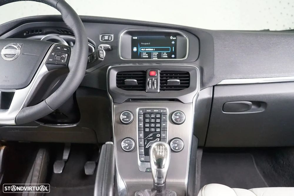 Volvo V40 - 28