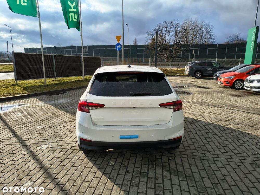 Skoda Fabia 1.0 TSI Drive DSG - 7