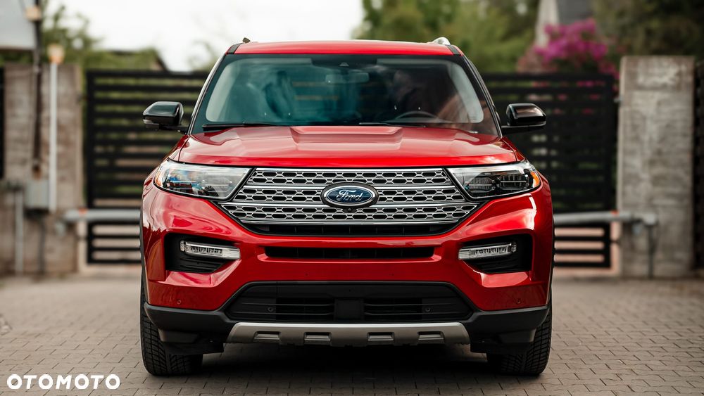 Ford Explorer - 33