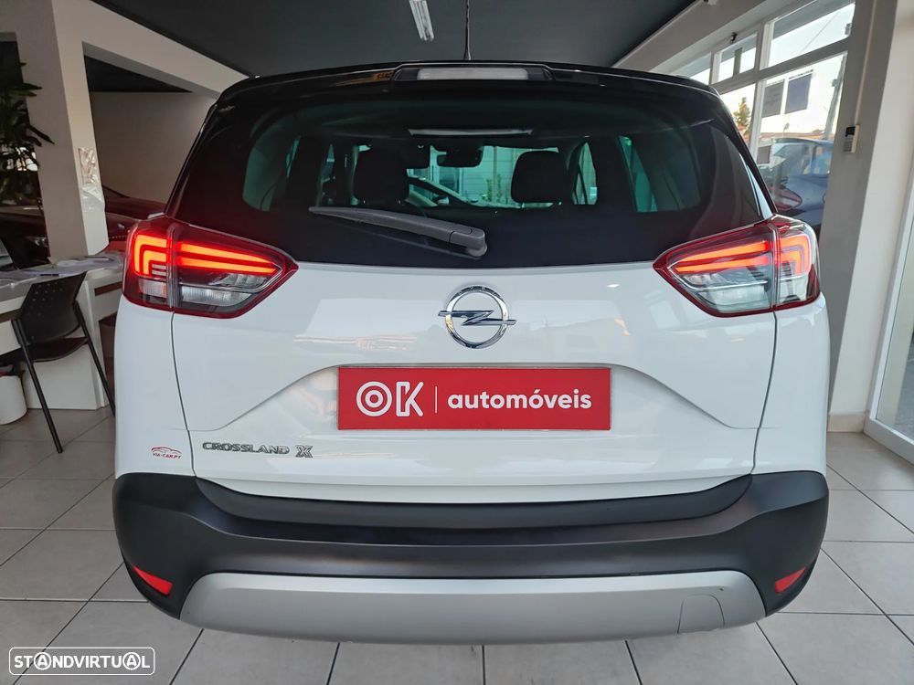Opel Crossland X - 11