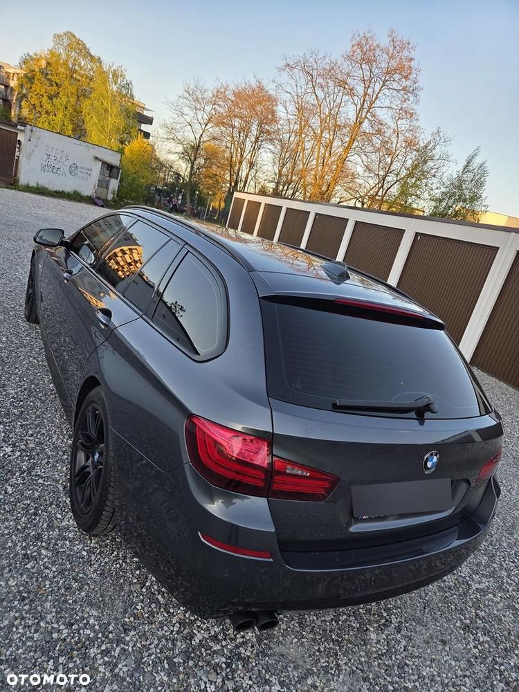 BMW Seria 5 520d - 19