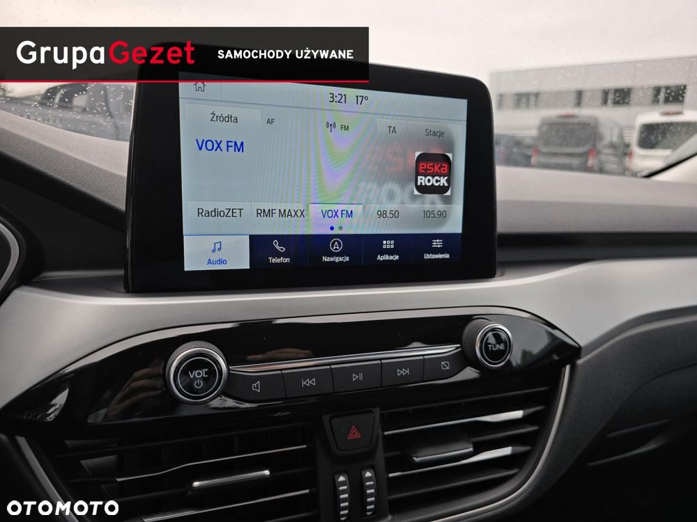Ford Kuga - 16