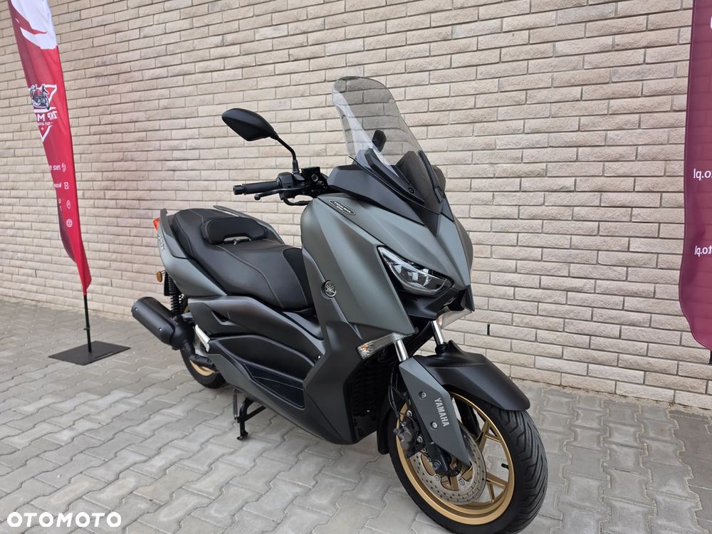 Yamaha X-max - 5