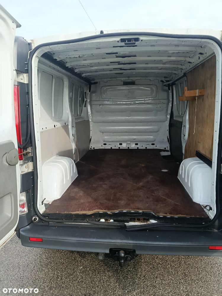 Opel Vivaro - 9