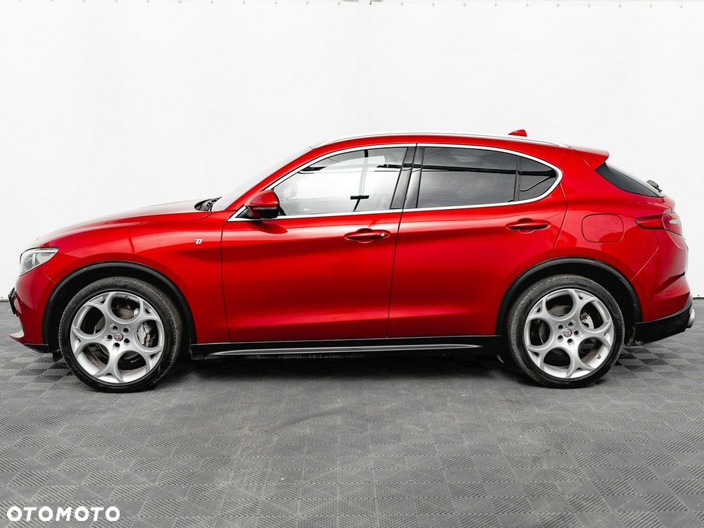 Alfa Romeo Stelvio 2.0 Turbo 6C Villa D'este Q4 - 10