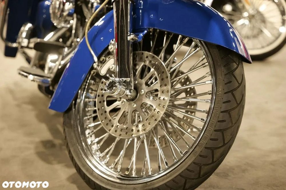 Harley-Davidson Touring Road King - 16
