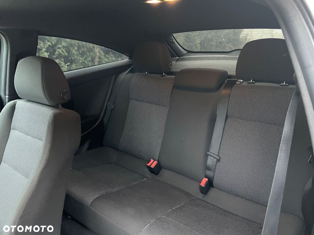 Opel Astra 2.0 Turbo Sport - 10