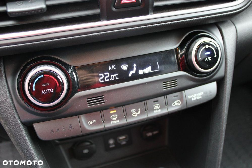 Hyundai Kona - 22
