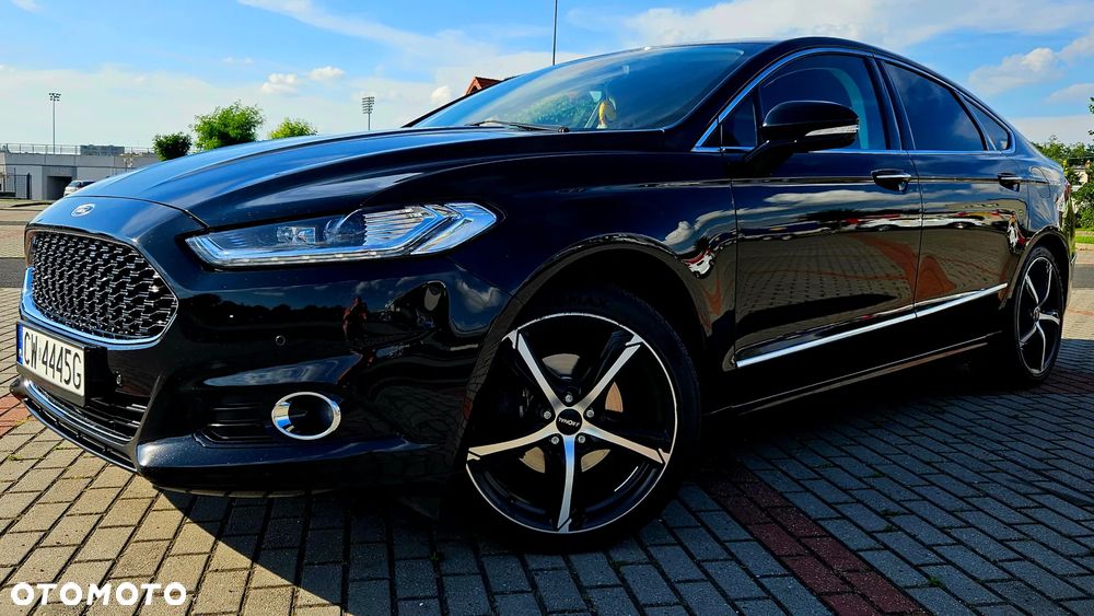 Ford Mondeo 2.0 TDCi Titanium PowerShift - 4