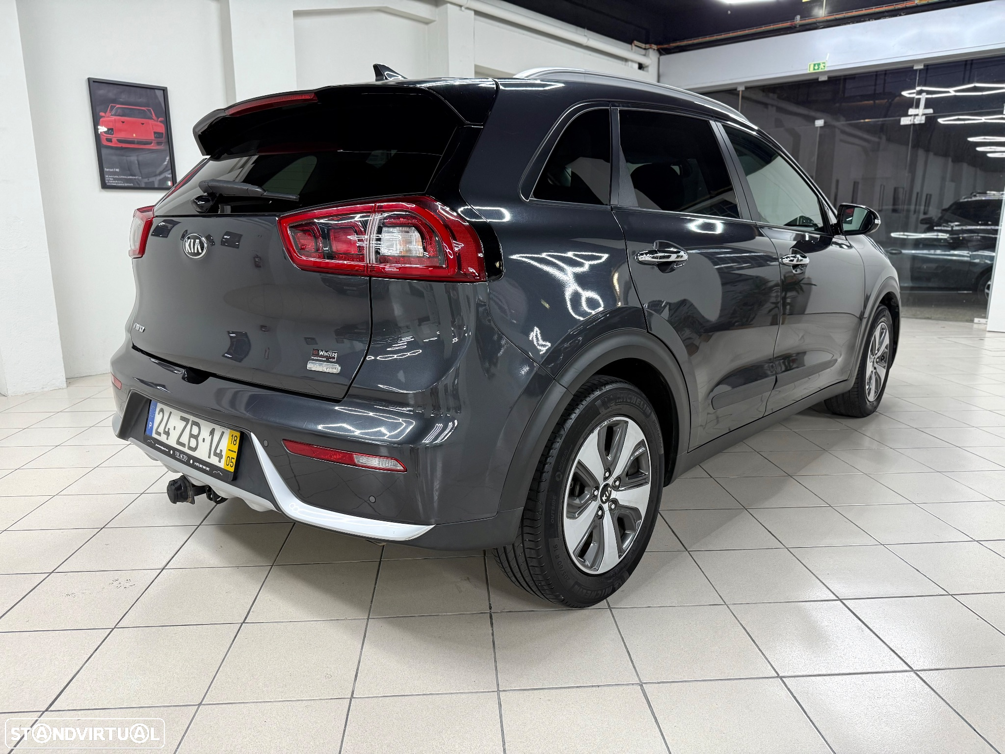 Kia Niro 1.6 GDi HEV Tech - 8