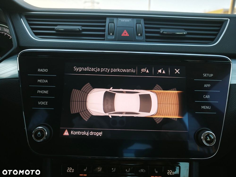 Skoda Superb 2.0 TDI SCR 4x4 Ambition DSG - 29